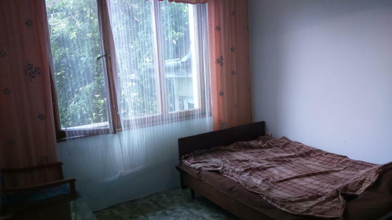 Вилна Зона Златни Пясъци, Спирка Ален Мак Varna Bagian luar foto